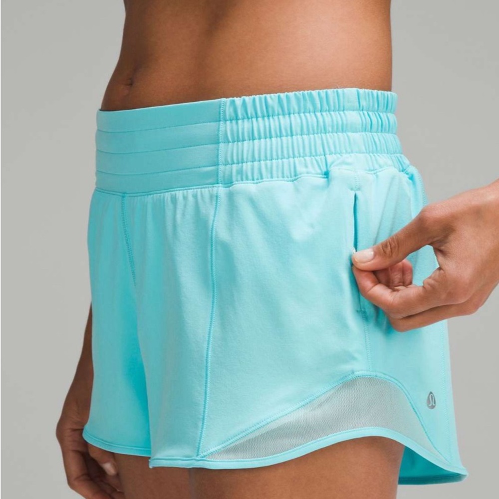 Lululemon cyan hotty hot shorts - high rise 2.5 inch